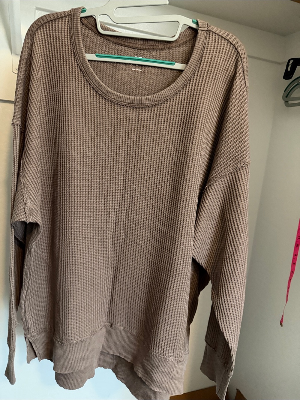 SO Taupe Waffle-Knit Scoopneck Sweater